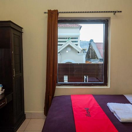 Reddoorz At Hotel Rich Parepare Near Pantai Mattirotasi Екстер'єр фото