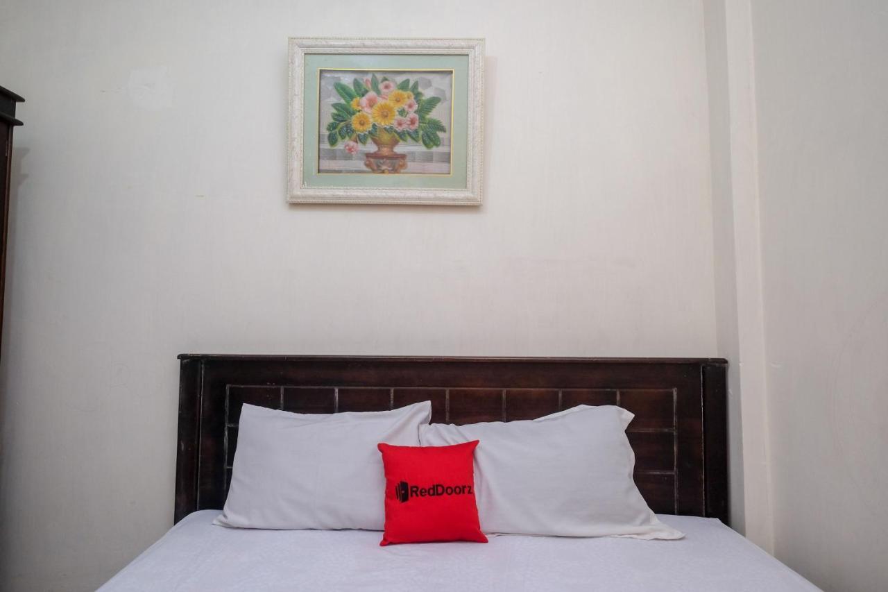Reddoorz At Hotel Rich Parepare Near Pantai Mattirotasi Екстер'єр фото