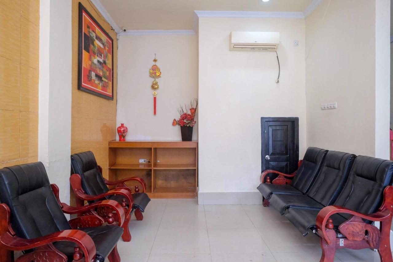Reddoorz At Hotel Rich Parepare Near Pantai Mattirotasi Екстер'єр фото