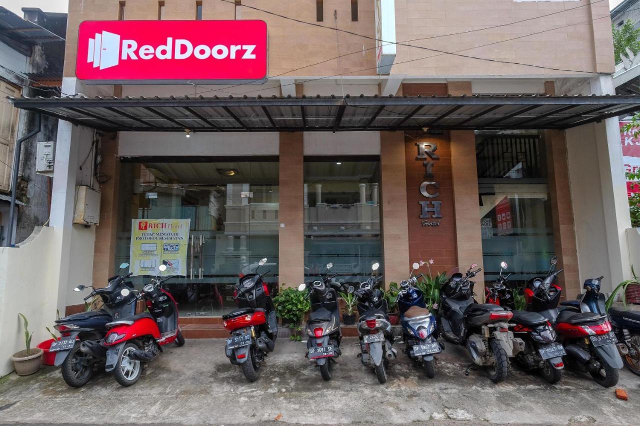 Reddoorz At Hotel Rich Parepare Near Pantai Mattirotasi Екстер'єр фото